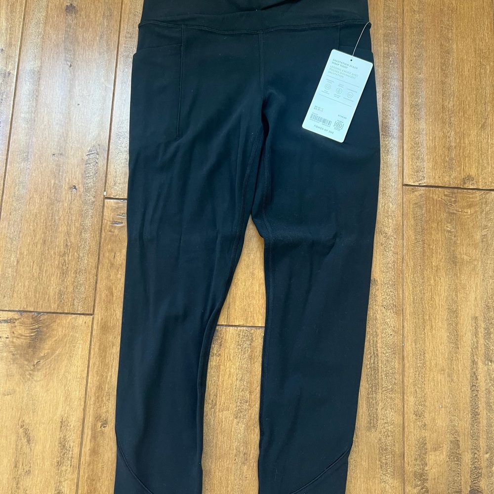 Salutation stash pocket wrap tight - Black High-Waisted Leggings